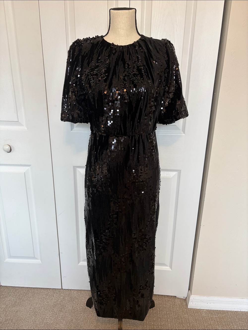 NWT b.young Bytillie Sequin Midi Dress in Meteorite Black - Size Small.